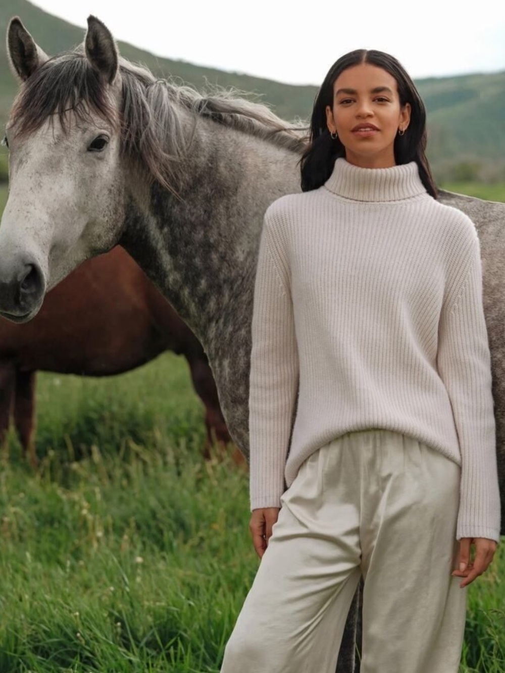 Jenni Kayne Small Cashmere Ribbed Turtleneck Ivory